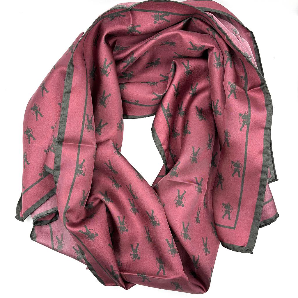 Schal reine Seide Bourdeaux
bedruckt mit RFK
ca. 45 x 180 cm